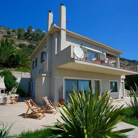 Koralia Poros (Kefalonia)